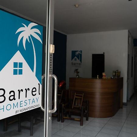 Barrel Homestay - Near Mentawai Fast Ferry, Cooking Class, Transport - Tour Bukittinggi By Nginapdipadang 외부 사진